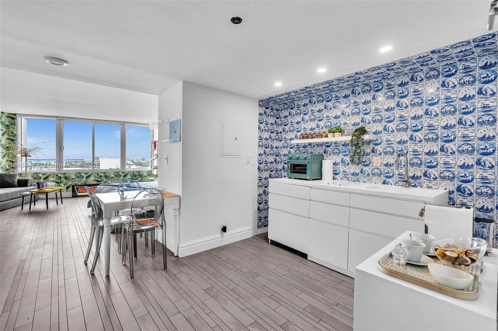 1100 West Ave # 1019, Miami Beach FL 33139 — 3