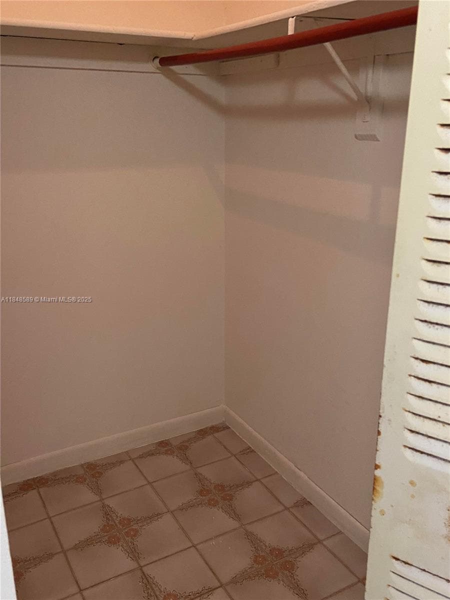 440 E 23rd St # 1416, Hialeah FL 33013 — 9