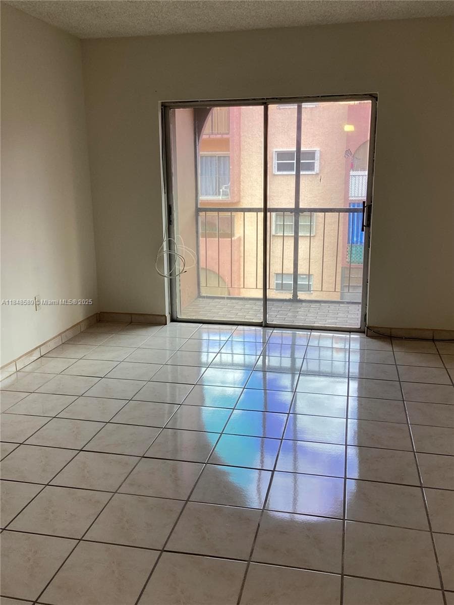 440 E 23rd St # 1416, Hialeah FL 33013 — 8