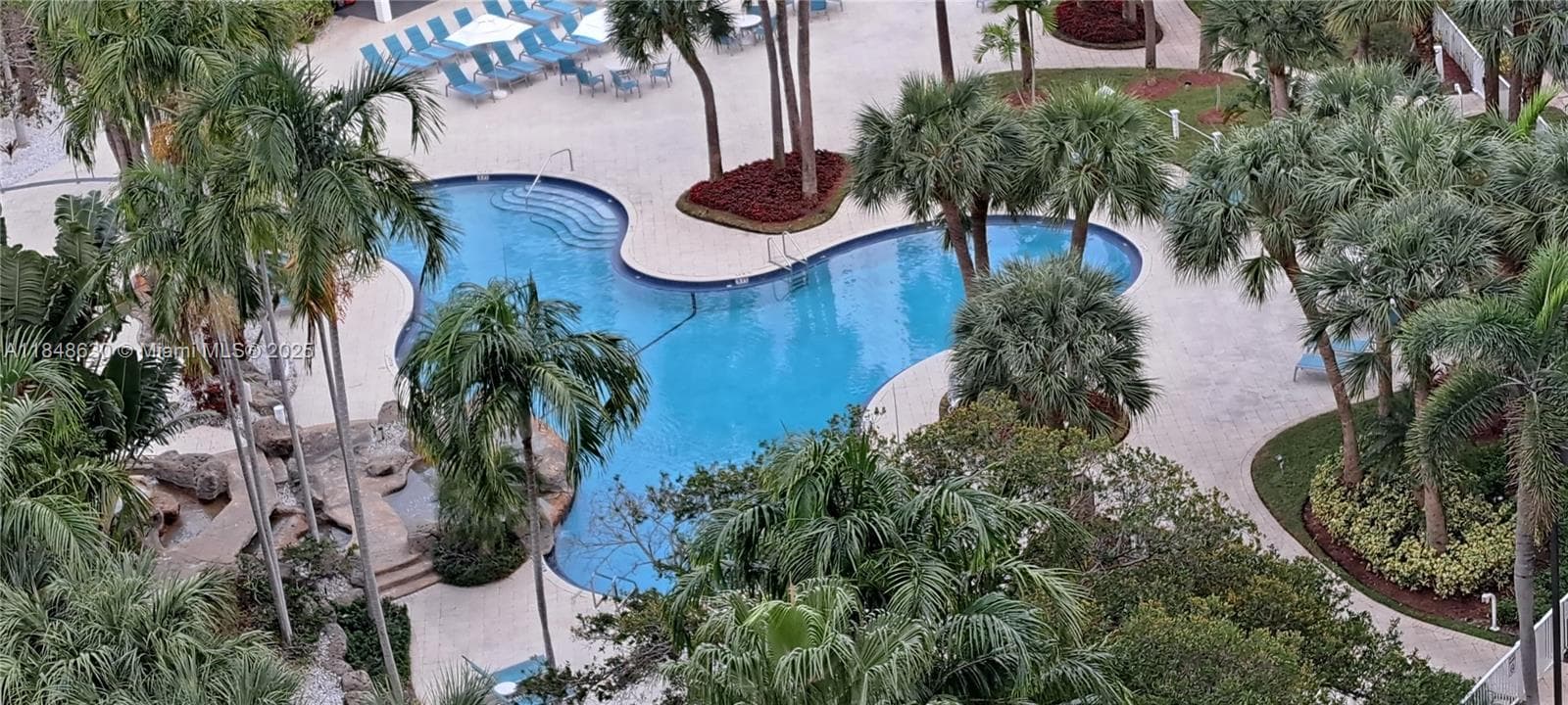 3300 NE 191 st # 1207, Aventura FL 33180 — 33
