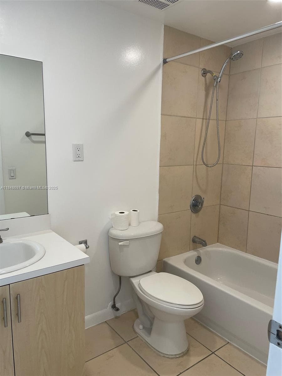 Rive Marseilles Condo, Miami Beach, FL — 9