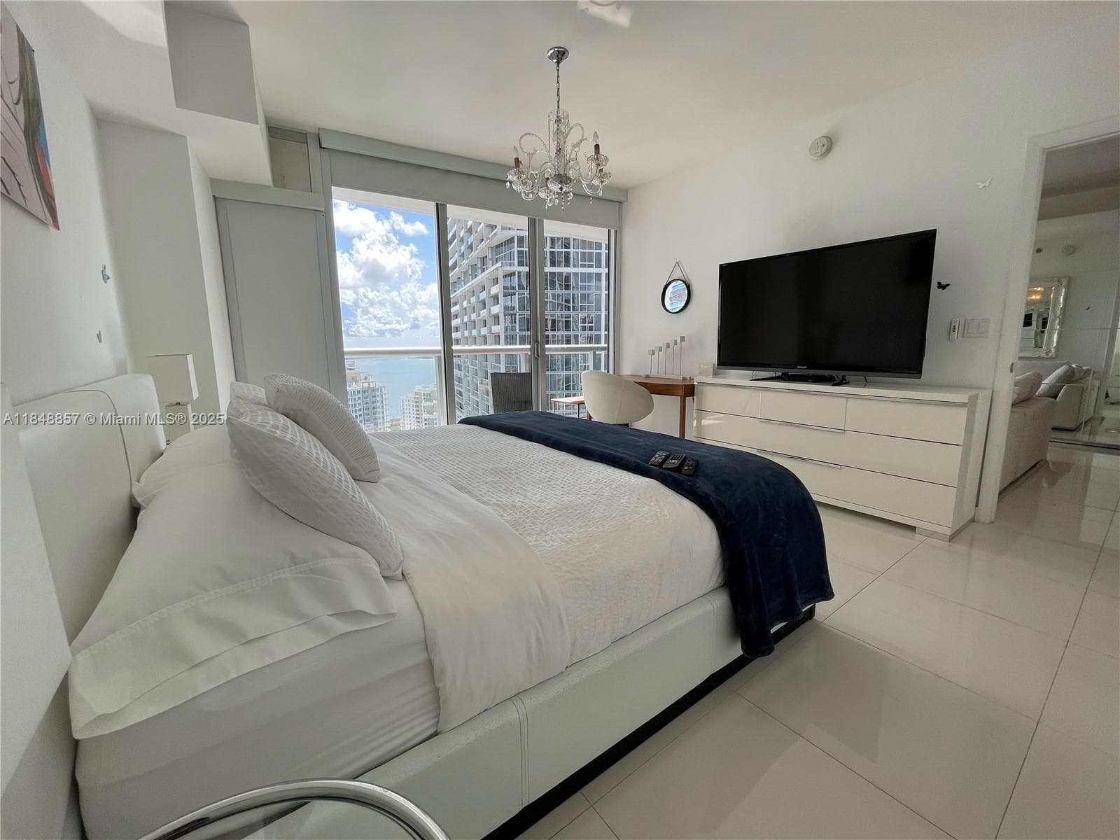 485 Brickell Ave # 3711, Miami FL 33131 — 12