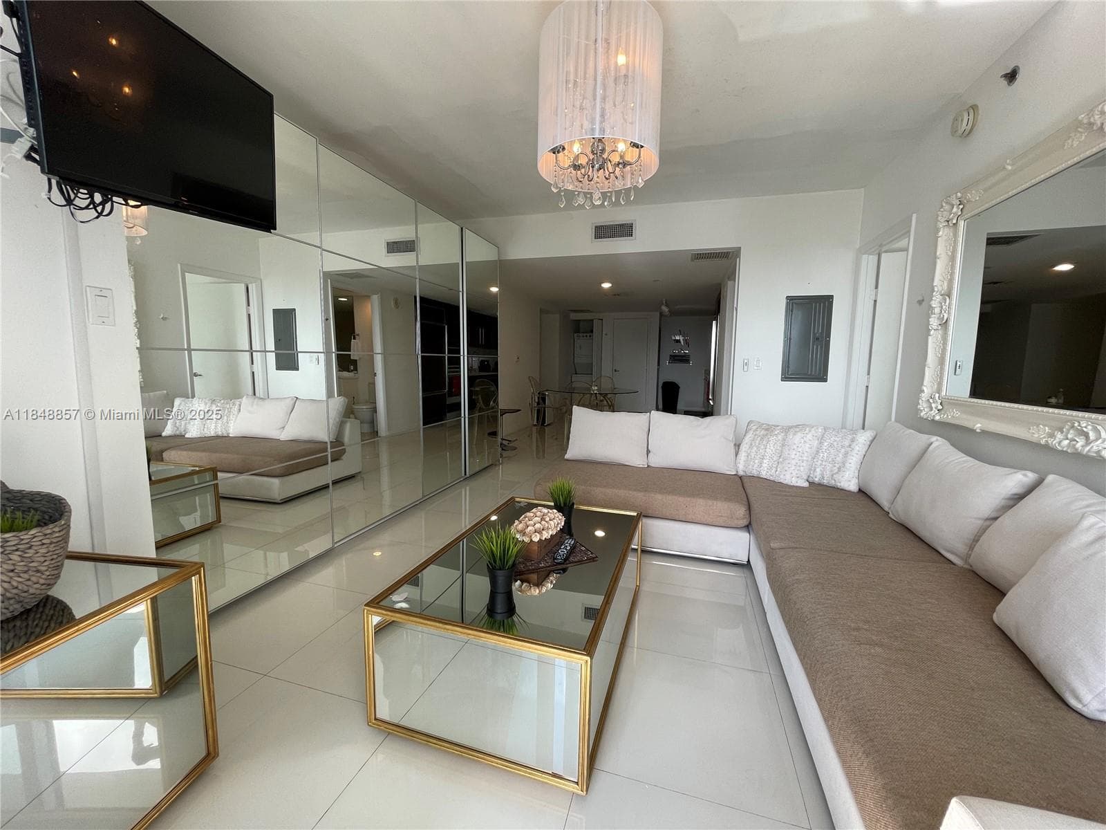 485 Brickell Ave # 3711, Miami FL 33131 — 9