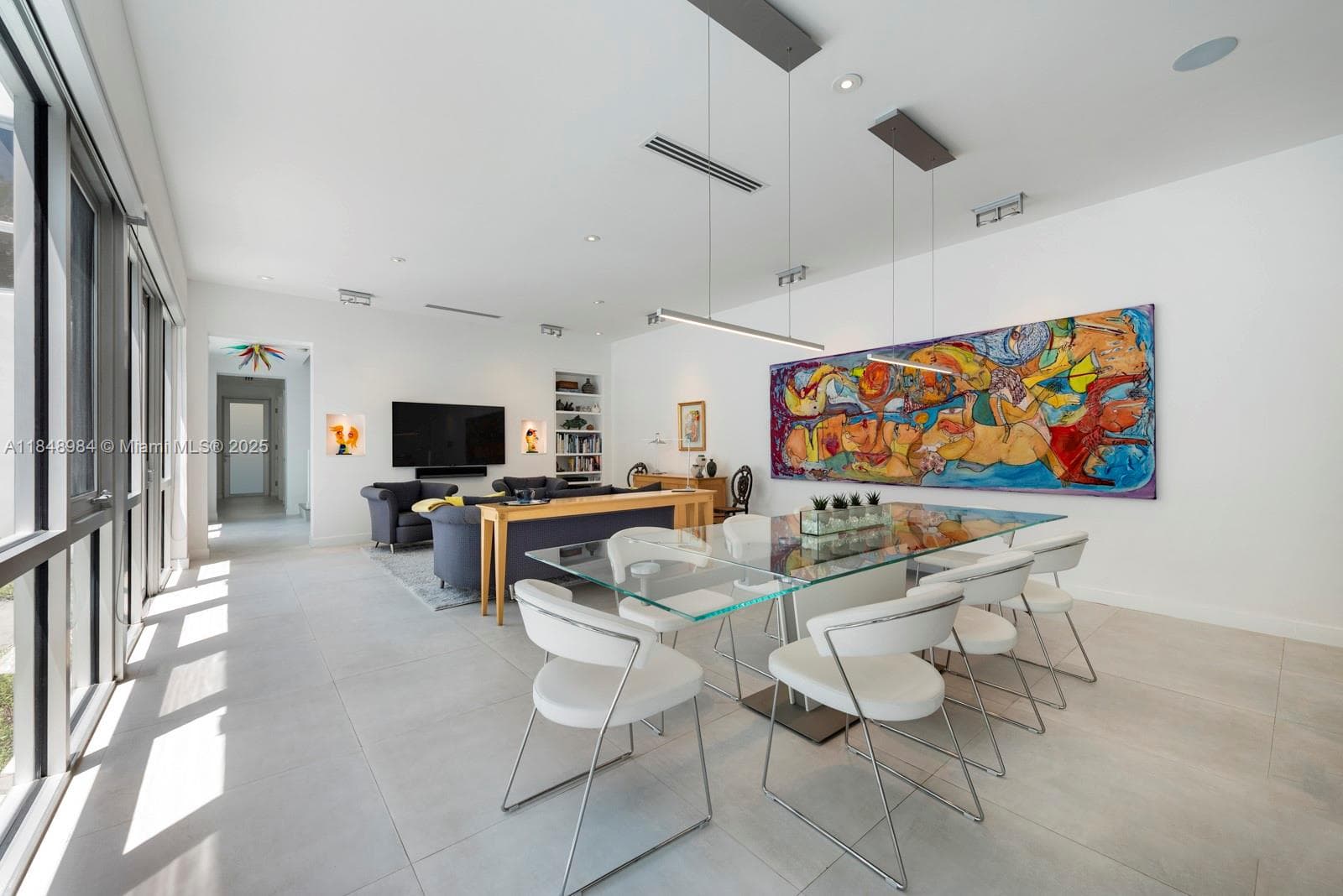 3175 Washington St, Miami FL 33133 — 13