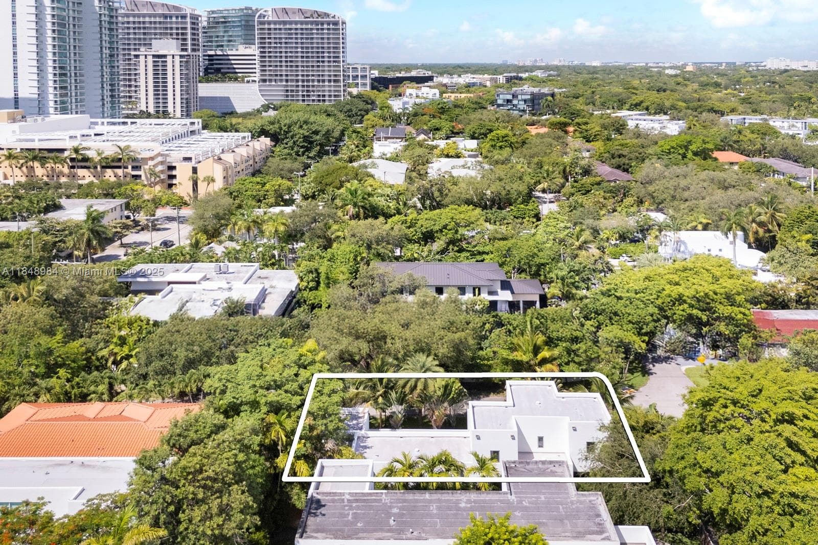 3175 Washington St, Miami FL 33133 — 41