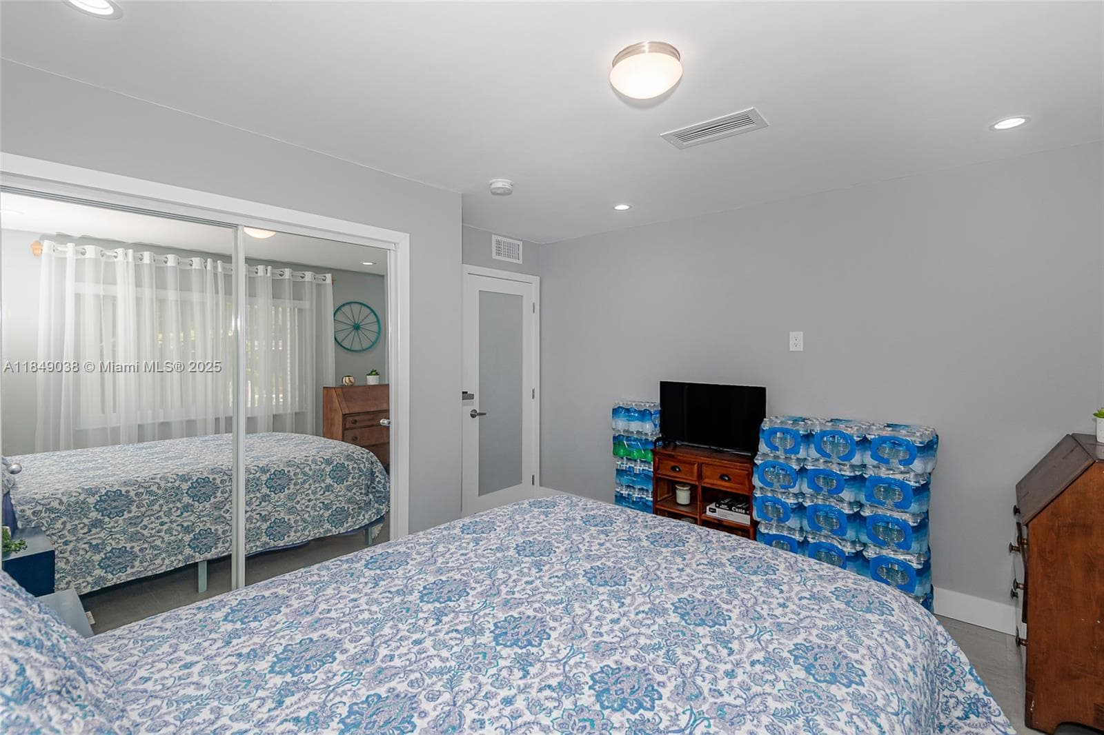1631 NE 114th St # 112, Miami FL 33181 — 15