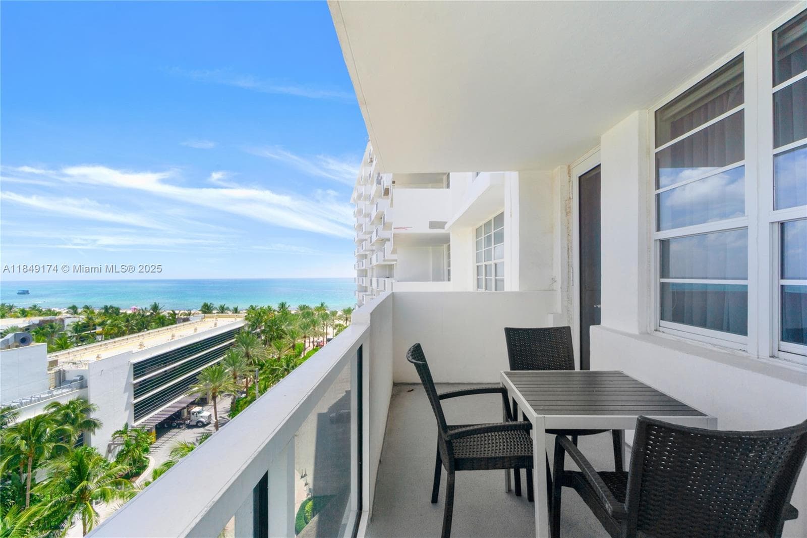 100 Lincoln Rd # 923, Miami Beach FL 33139 — 21