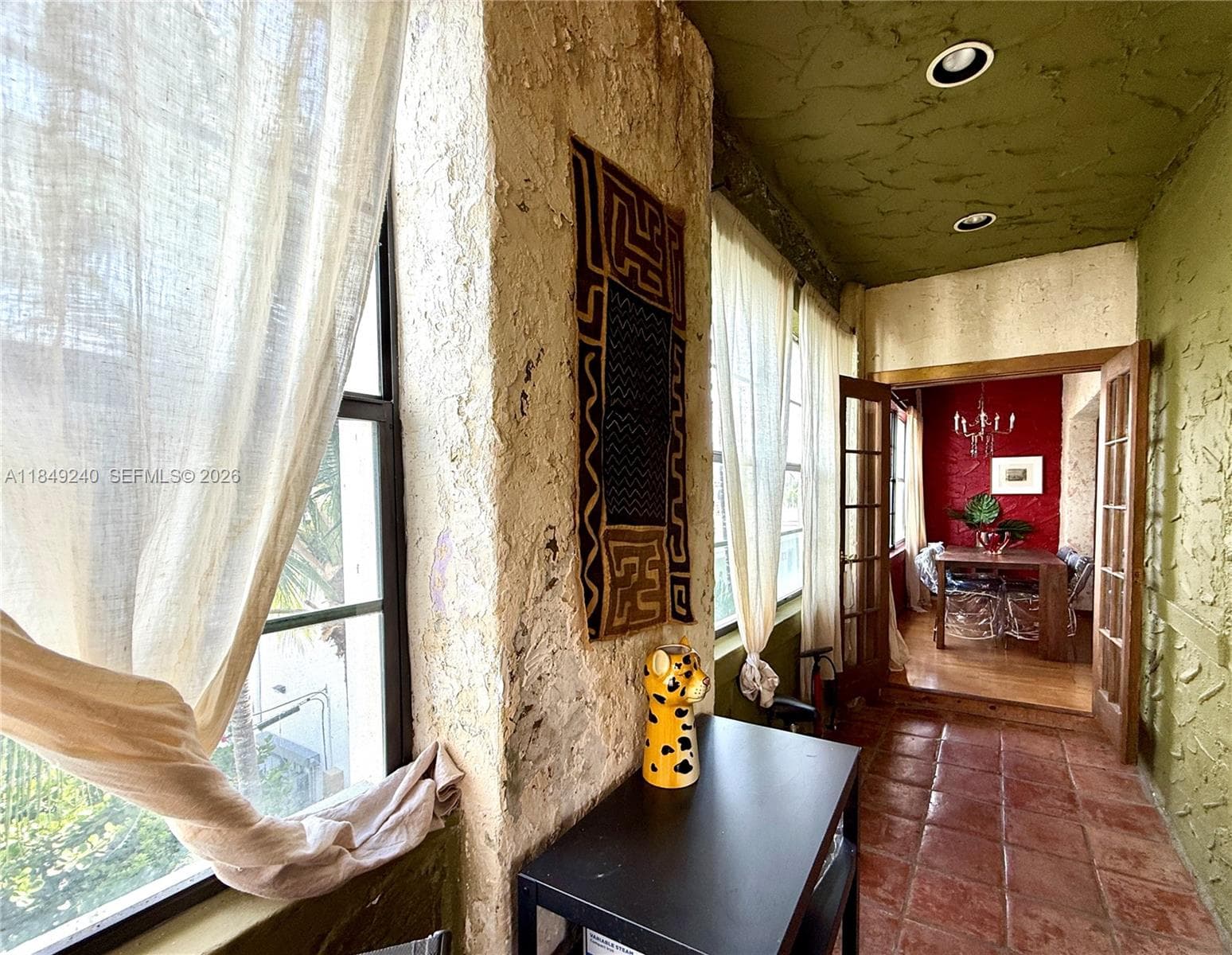 934 Michigan Ave # 304, Miami Beach FL 33139 — 12