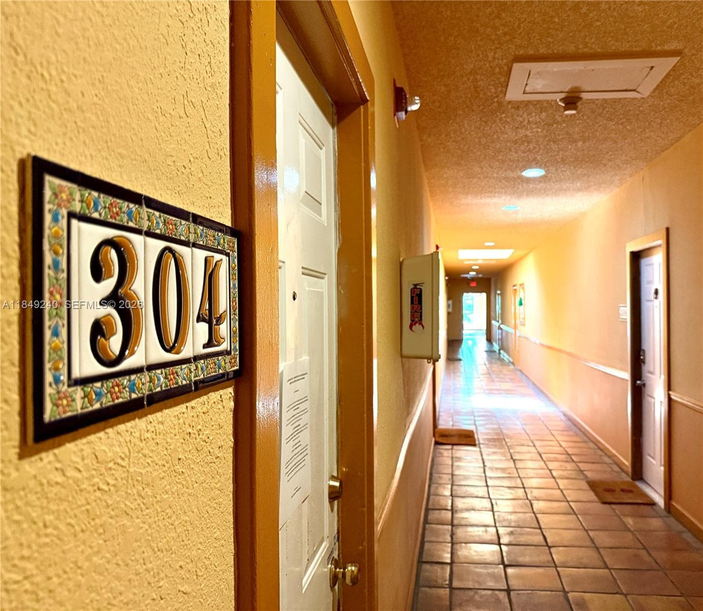 934 Michigan Ave # 304, Miami Beach FL 33139 — 18