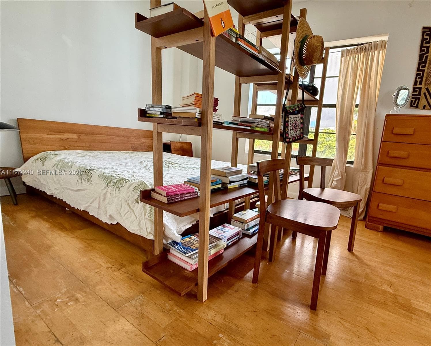 934 Michigan Ave # 304, Miami Beach FL 33139 — 4
