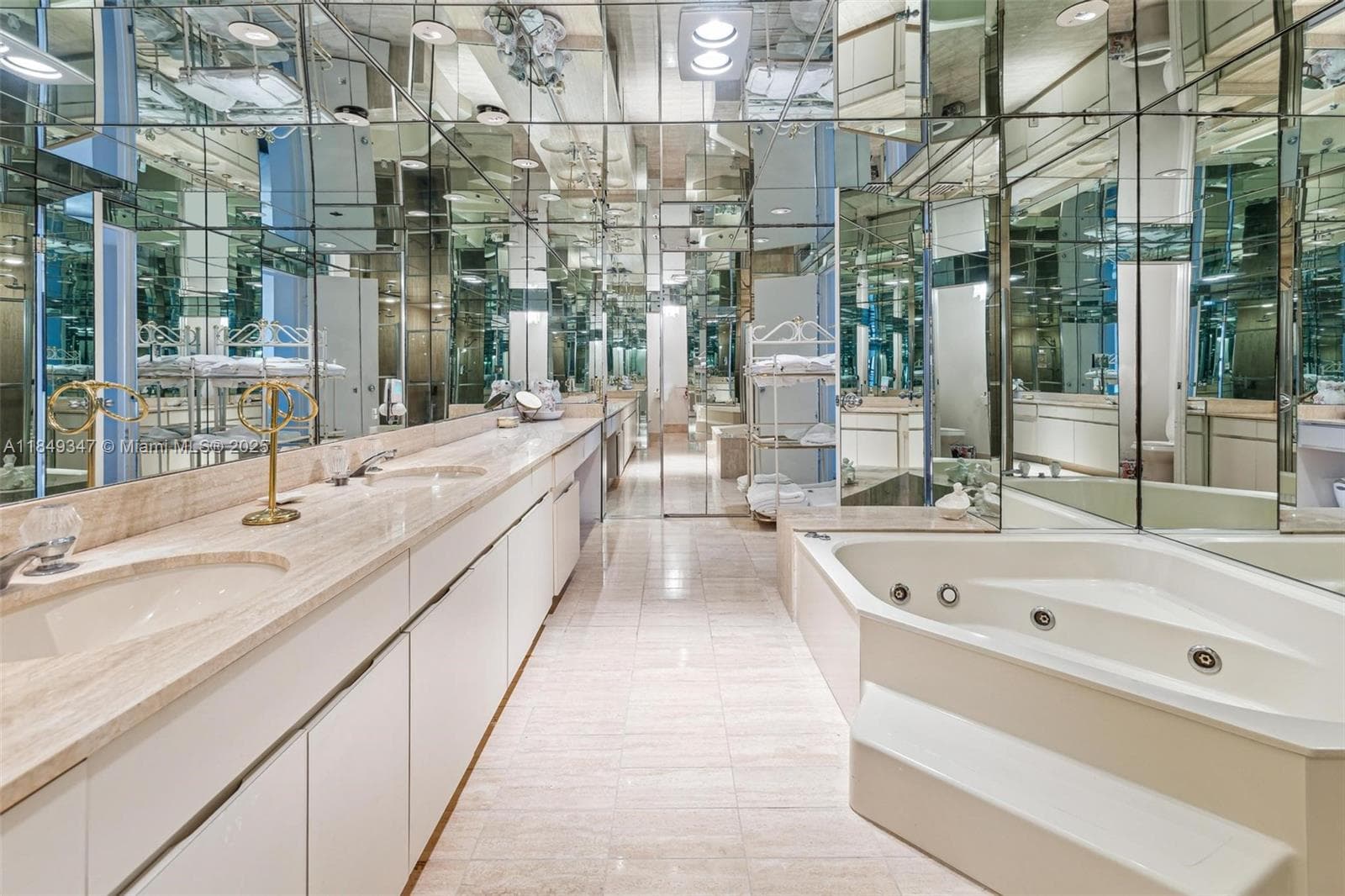 10175 Collins Ave # 1202, Bal Harbour FL 33154 — 23