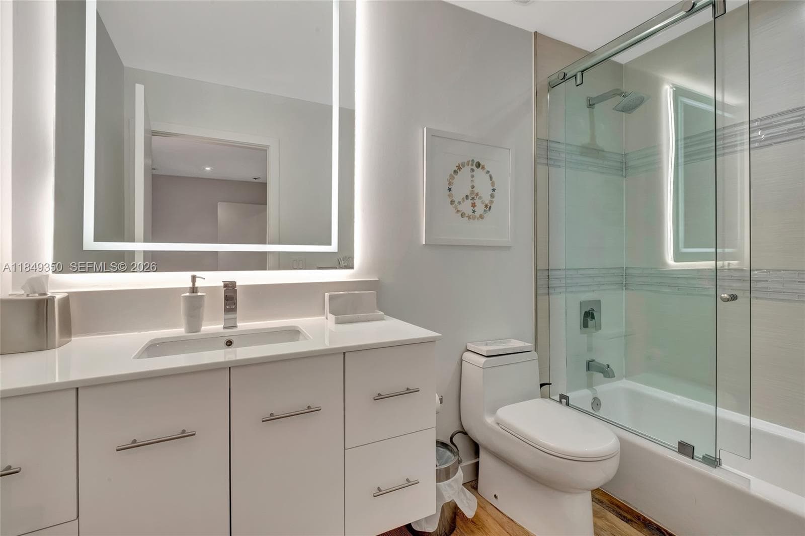 2152 Prairie Ave, Miami Beach FL 33139 — 52