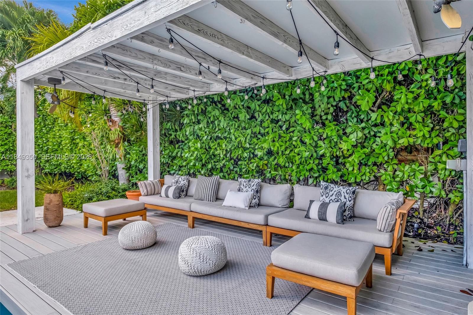 2152 Prairie Ave, Miami Beach FL 33139 — 66