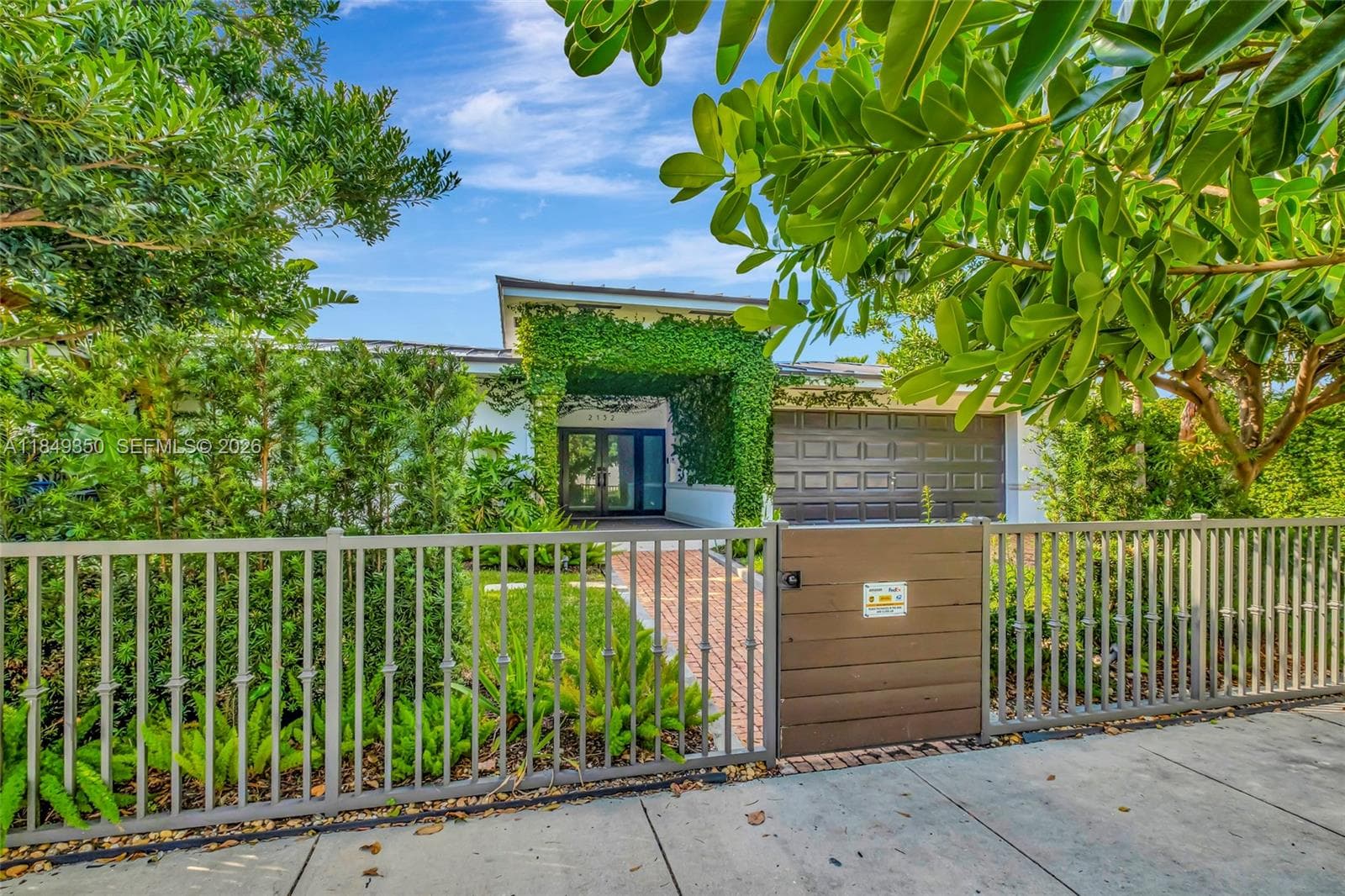 2152 Prairie Ave, Miami Beach FL 33139 — 71