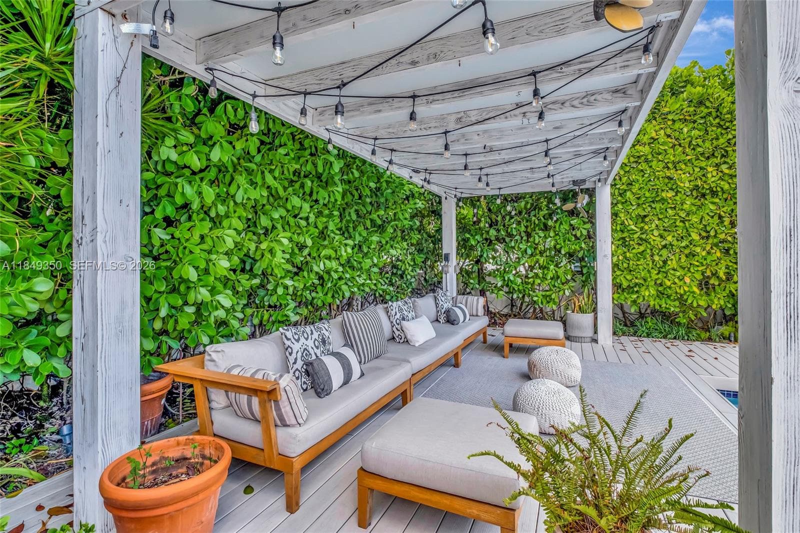 2152 Prairie Ave, Miami Beach FL 33139 — 65
