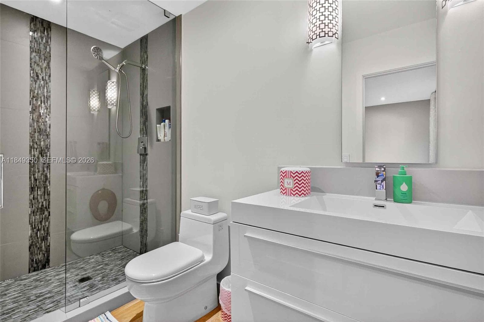 2152 Prairie Ave, Miami Beach FL 33139 — 49