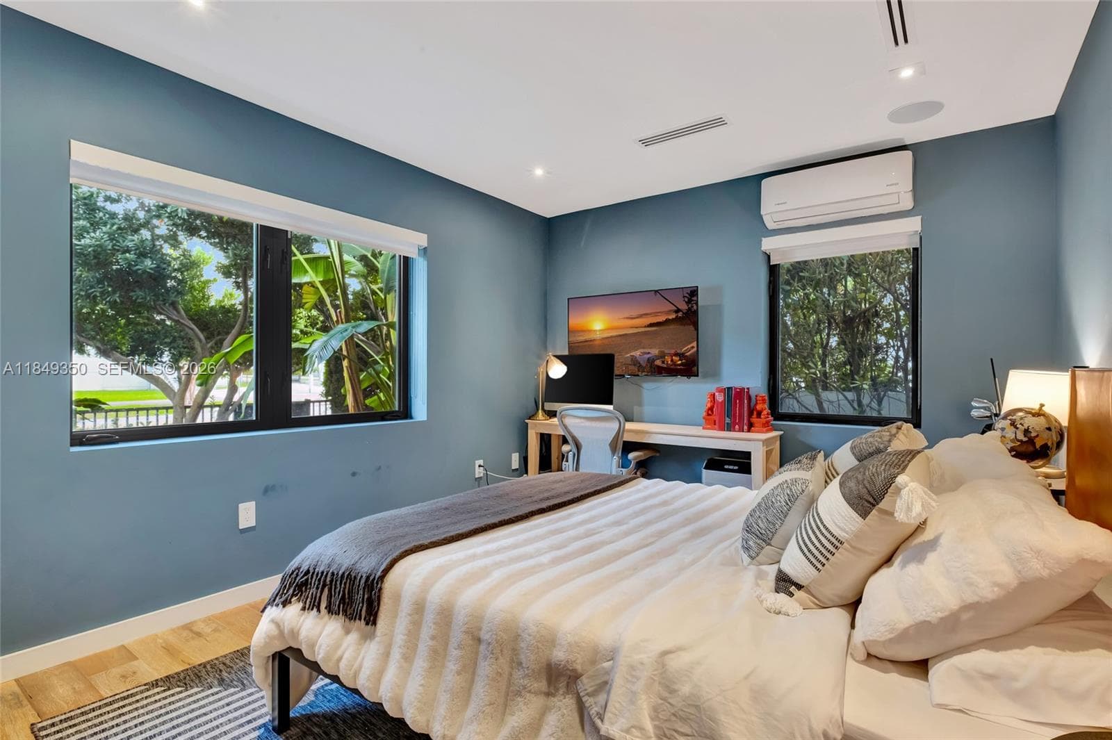 2152 Prairie Ave, Miami Beach FL 33139 — 54