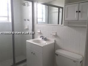 250 S Shore Dr # 5, Miami Beach FL 33141 — 8