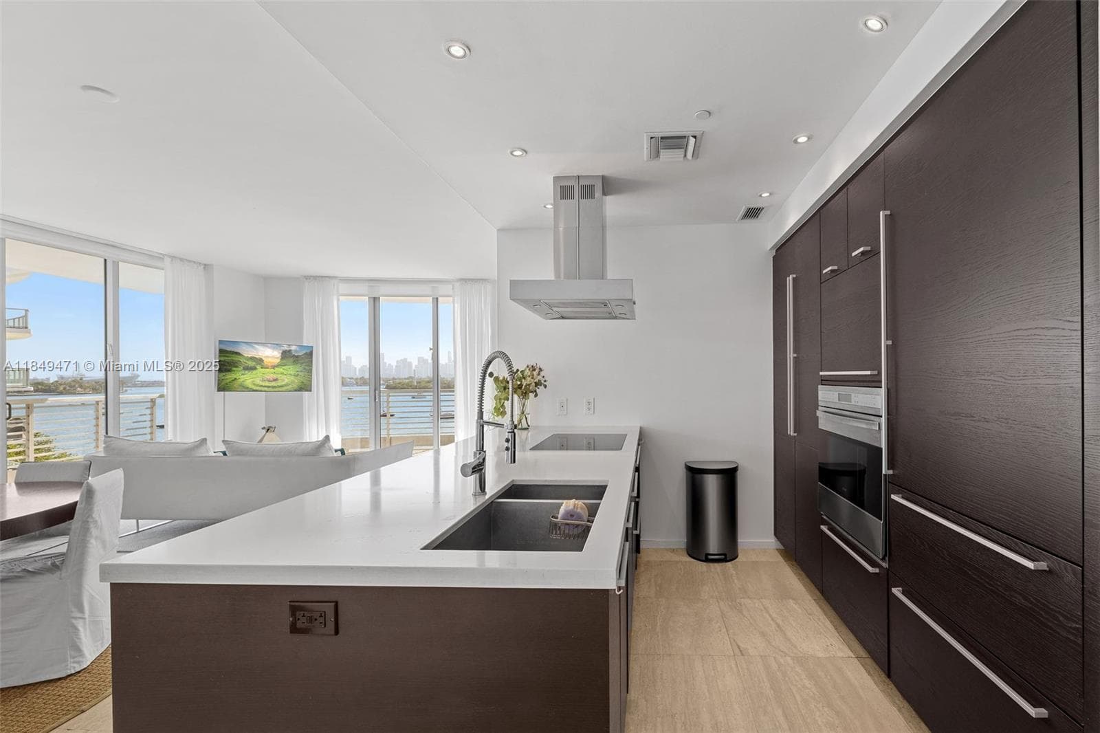 1445 16th St # 602, Miami Beach FL 33139 — 13