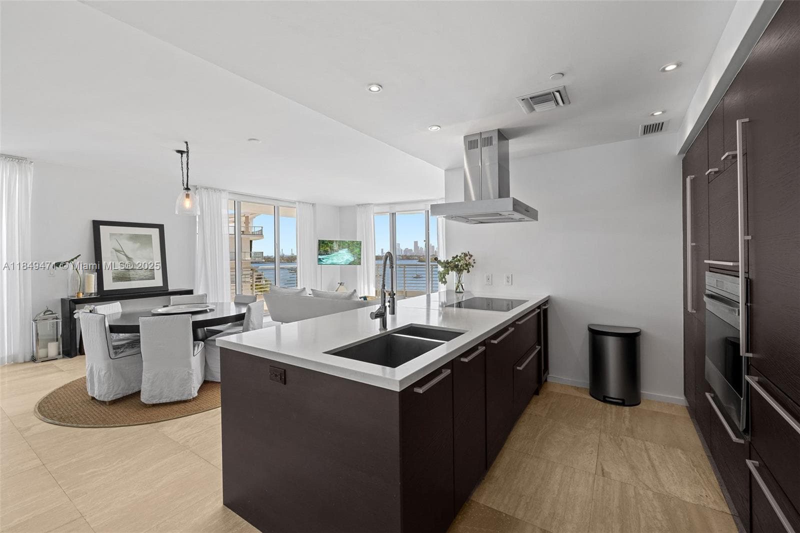 1445 16th St # 602, Miami Beach FL 33139 — 12