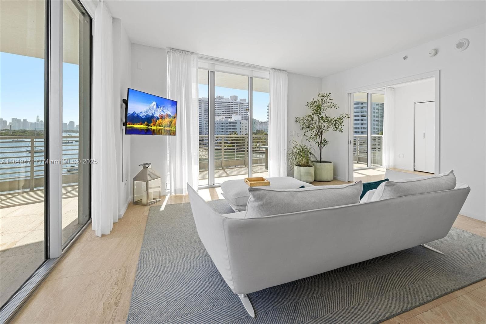 1445 16th St # 602, Miami Beach FL 33139 — 4