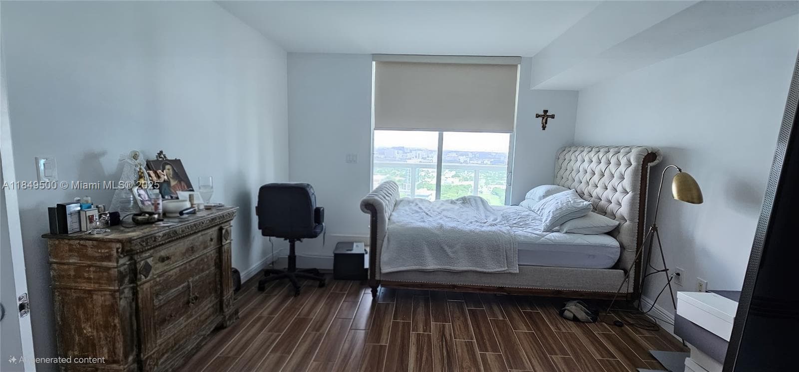 1800 N Bayshore Dr # 3808, Miami FL 33132 — 17