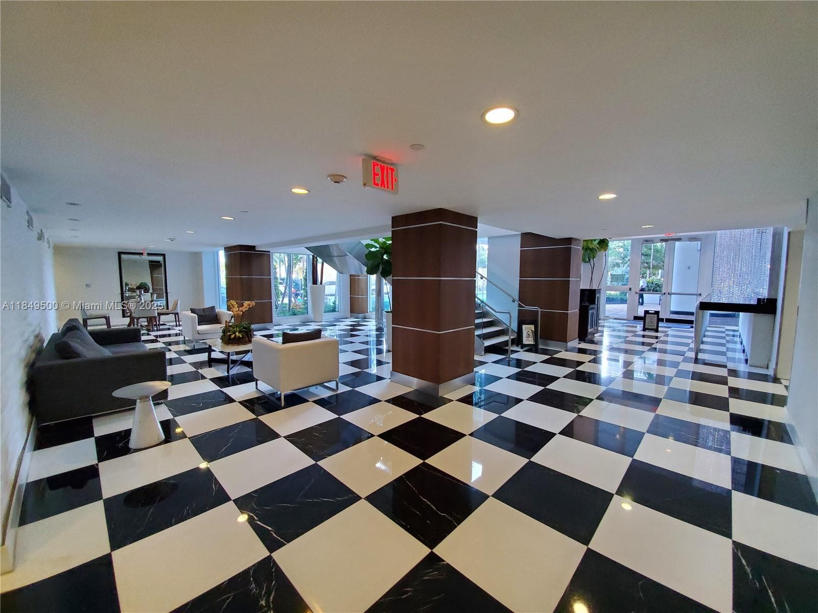 1800 N Bayshore Dr # 3808, Miami FL 33132 — 26