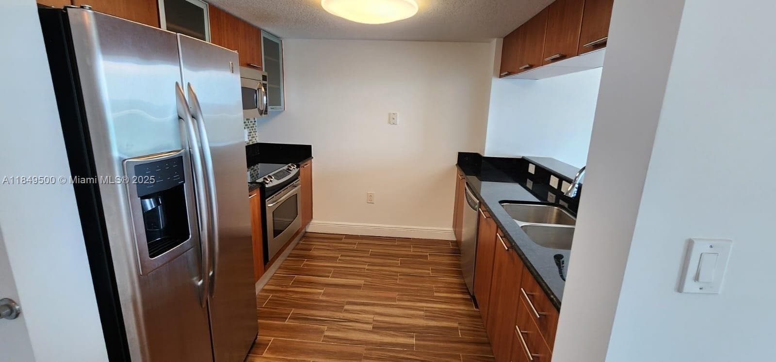 1800 N Bayshore Dr # 3808, Miami FL 33132 — 3