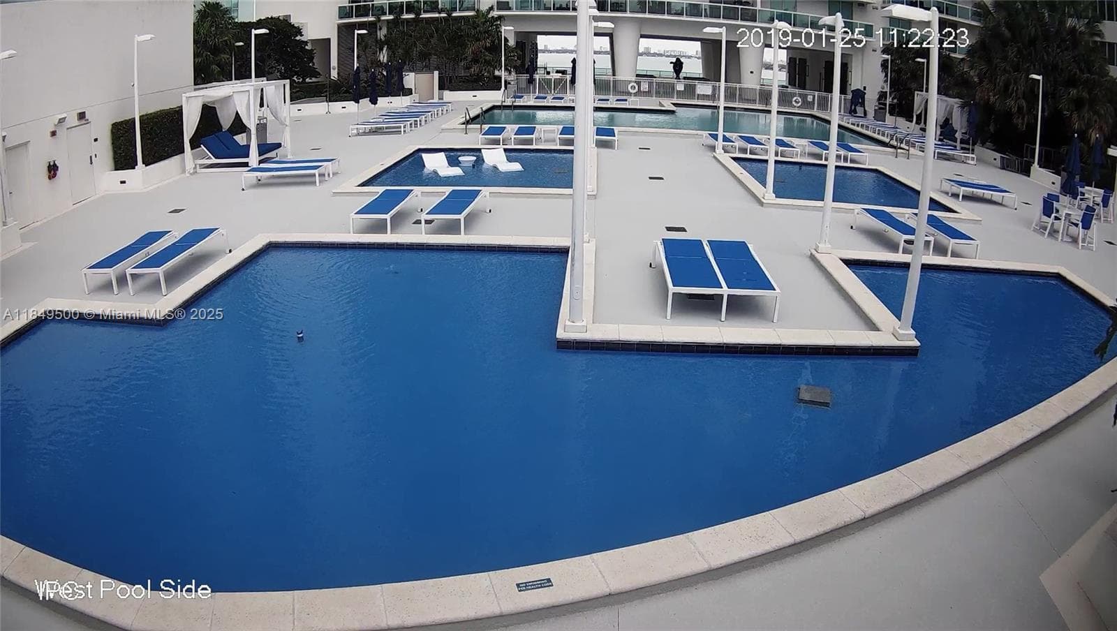 1800 N Bayshore Dr # 3808, Miami FL 33132 — 32