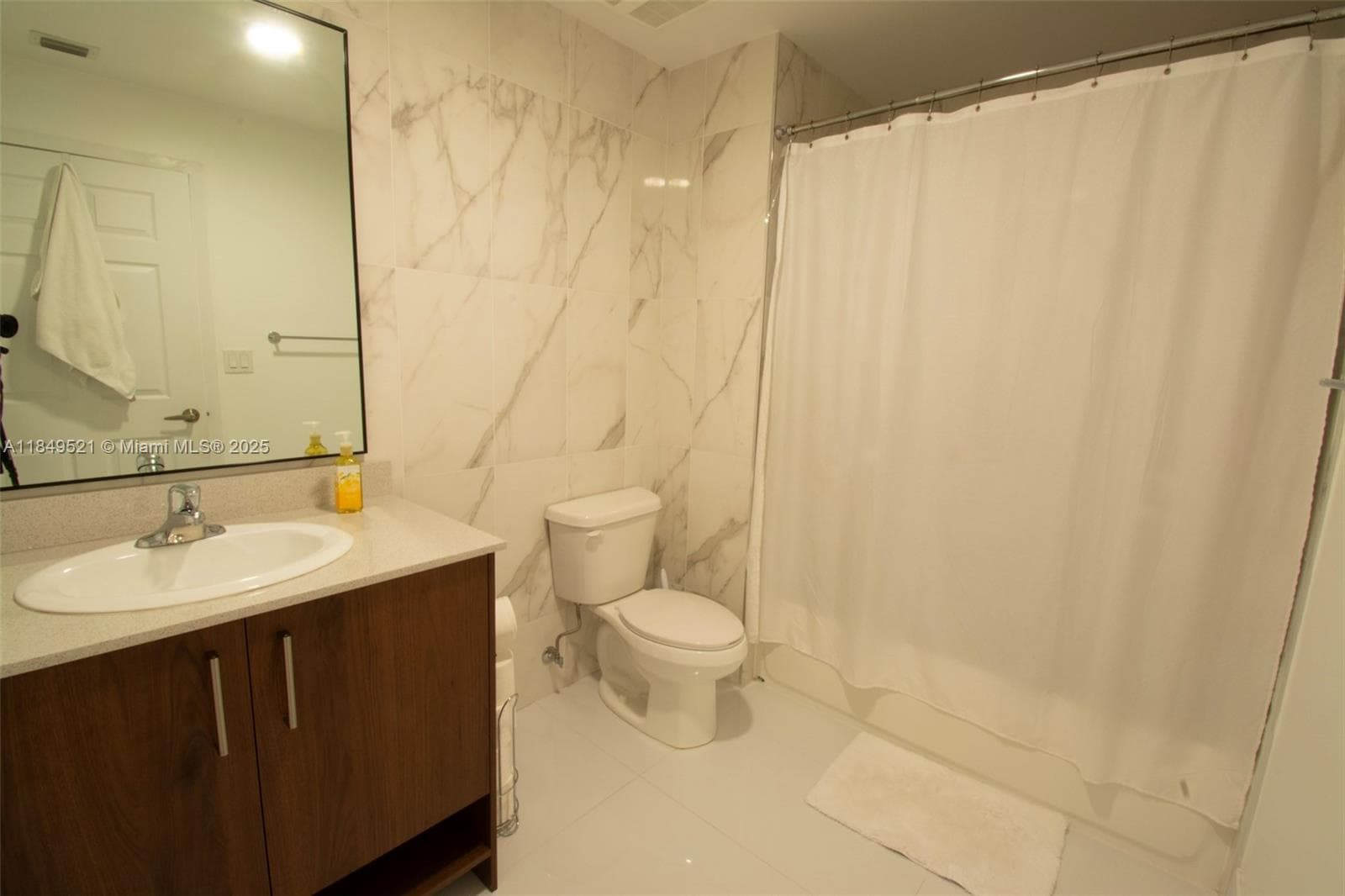 10950 NW 82nd St # 405, Doral FL 33178 — 10