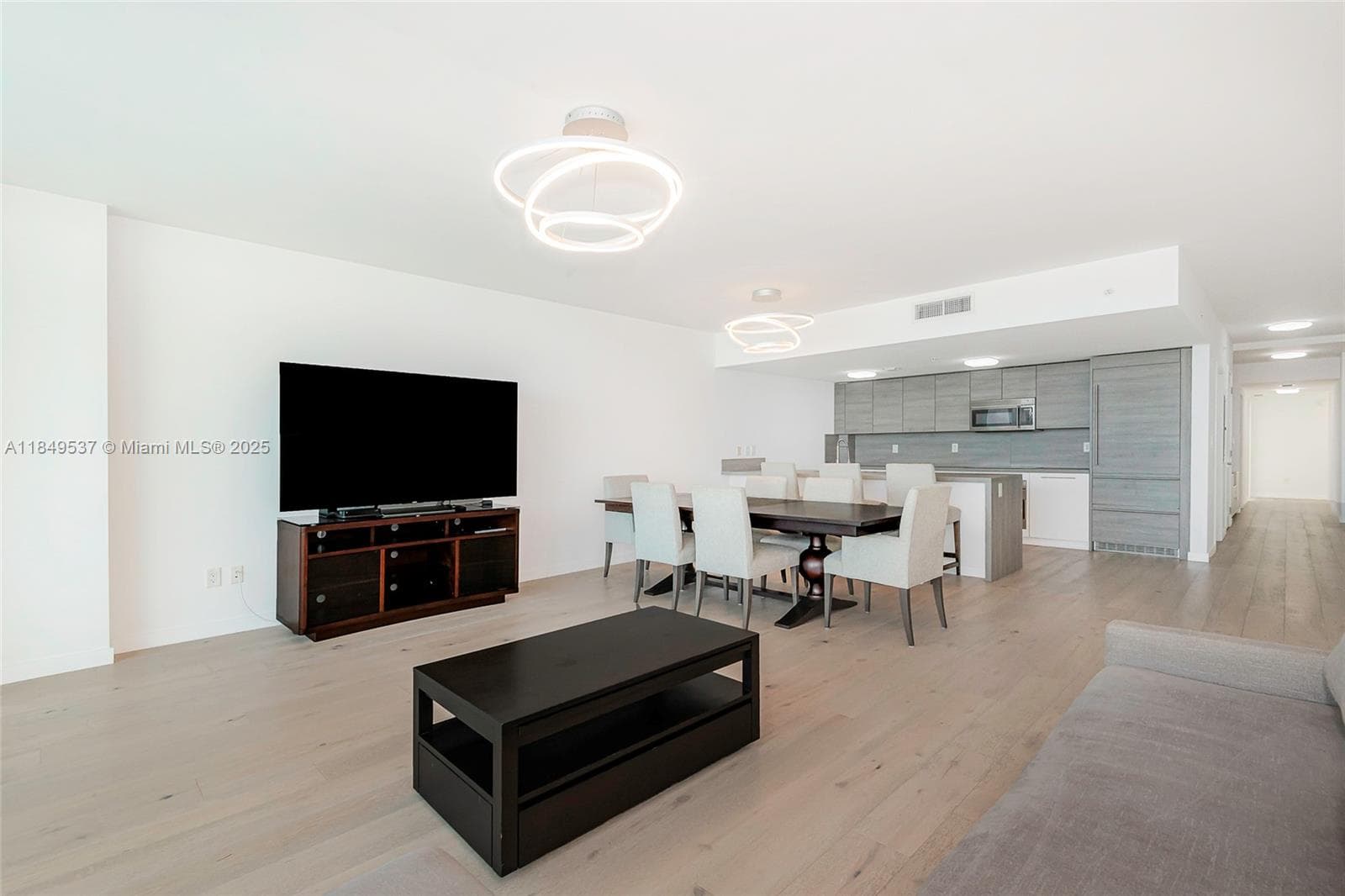 400 Sunny Isles Blvd, Sunny Isles Beach FL 33160 — 13