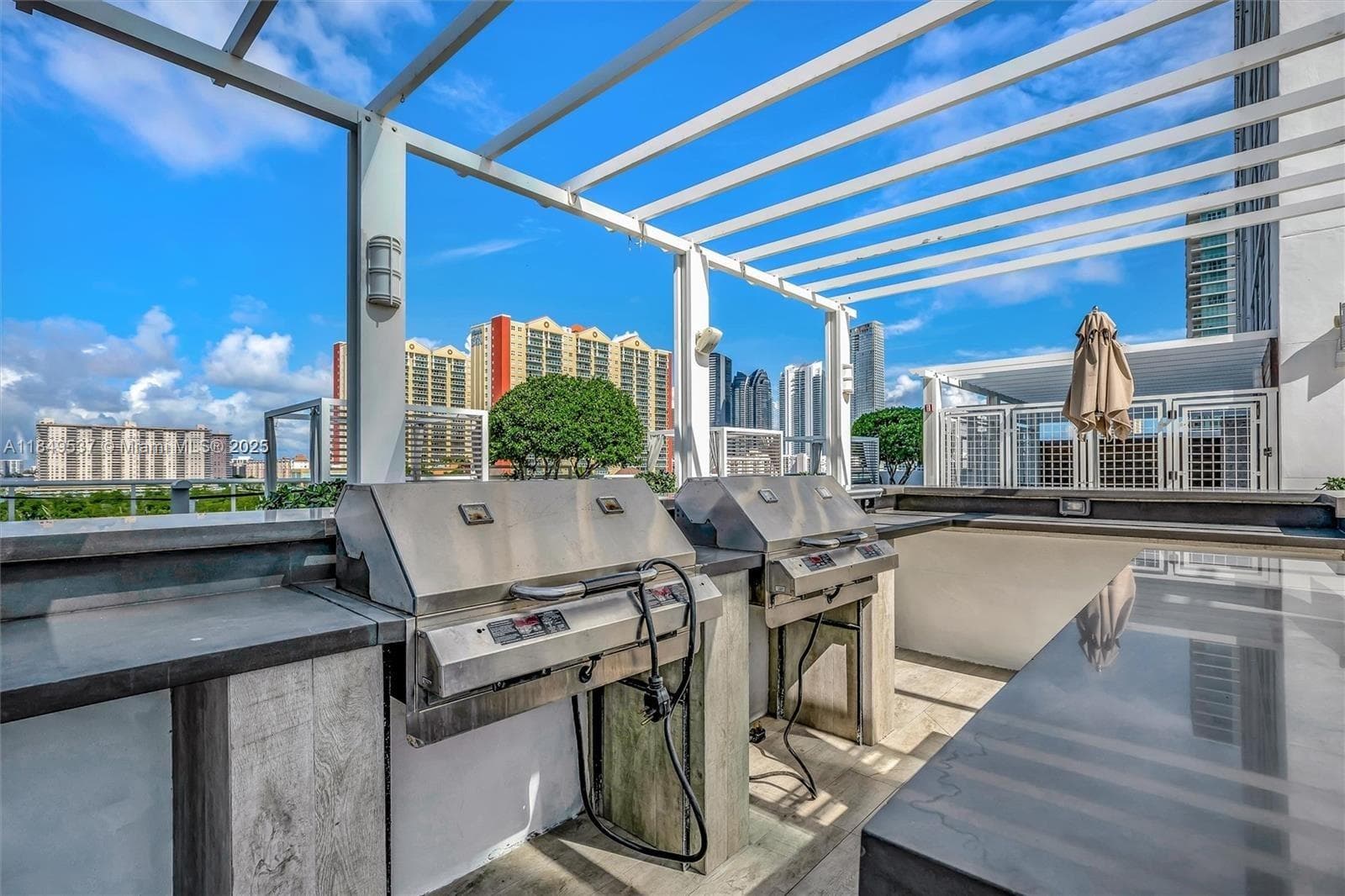 400 Sunny Isles Blvd, Sunny Isles Beach FL 33160 — 47