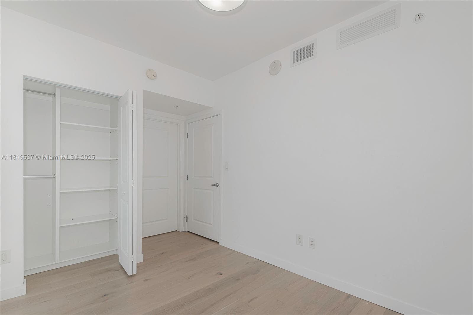 400 Sunny Isles Blvd, Sunny Isles Beach FL 33160 — 30