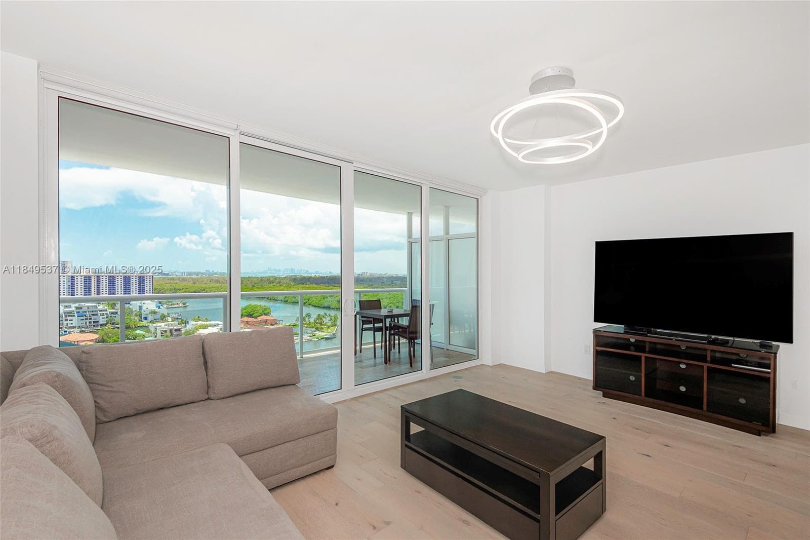 400 Sunny Isles Blvd, Sunny Isles Beach FL 33160 — 11