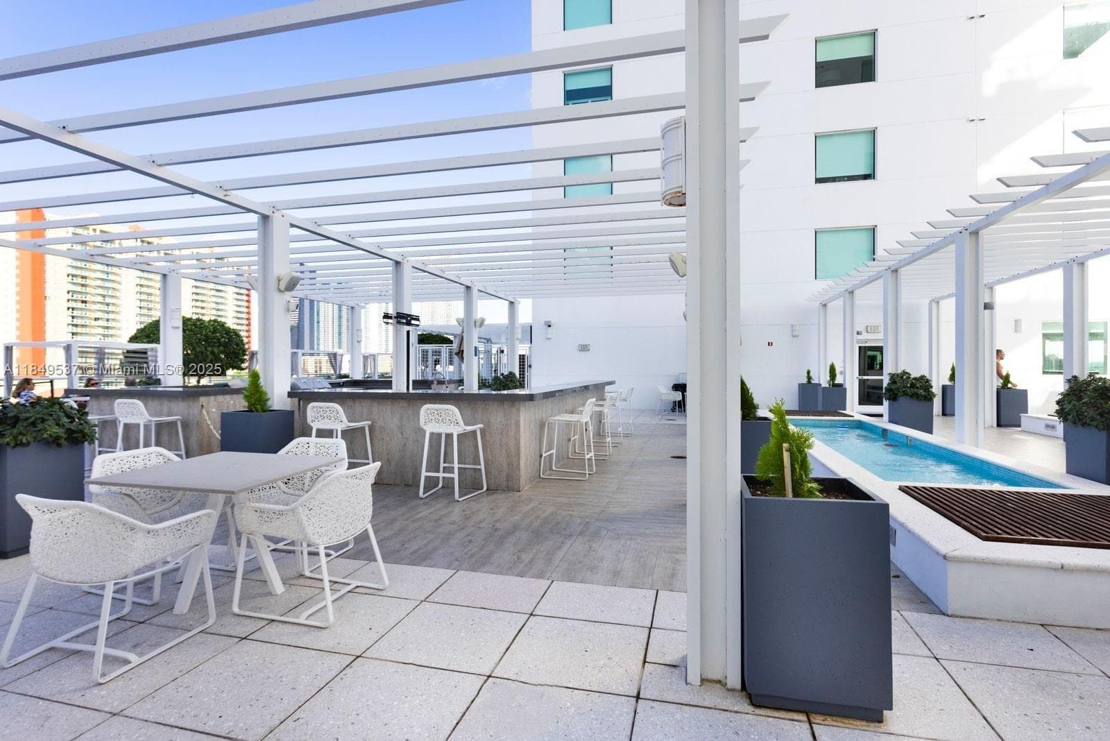 400 Sunny Isles Blvd, Sunny Isles Beach FL 33160 — 44