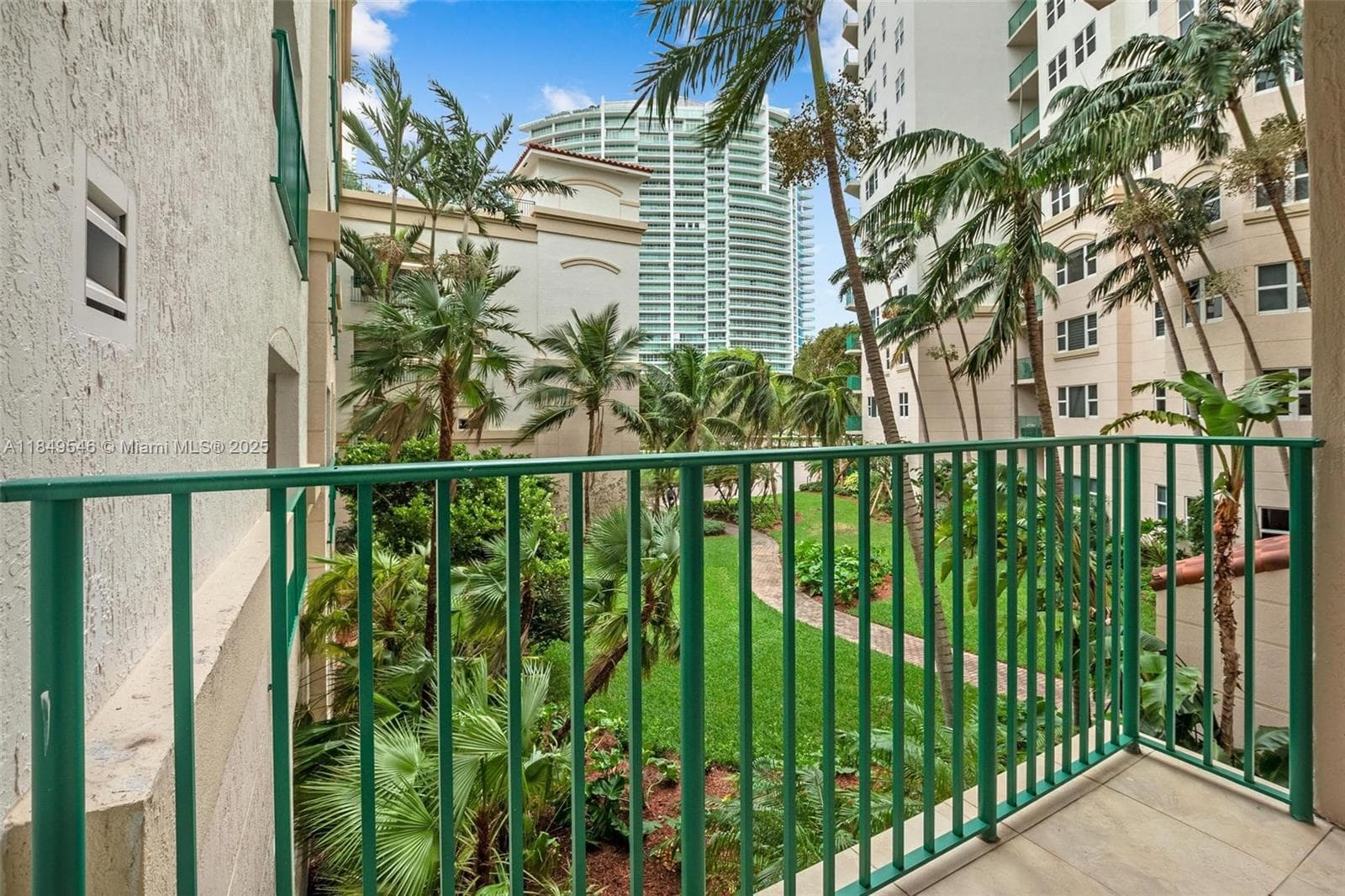 19900 E Country Club Dr # 212, Aventura FL 33180 — 13