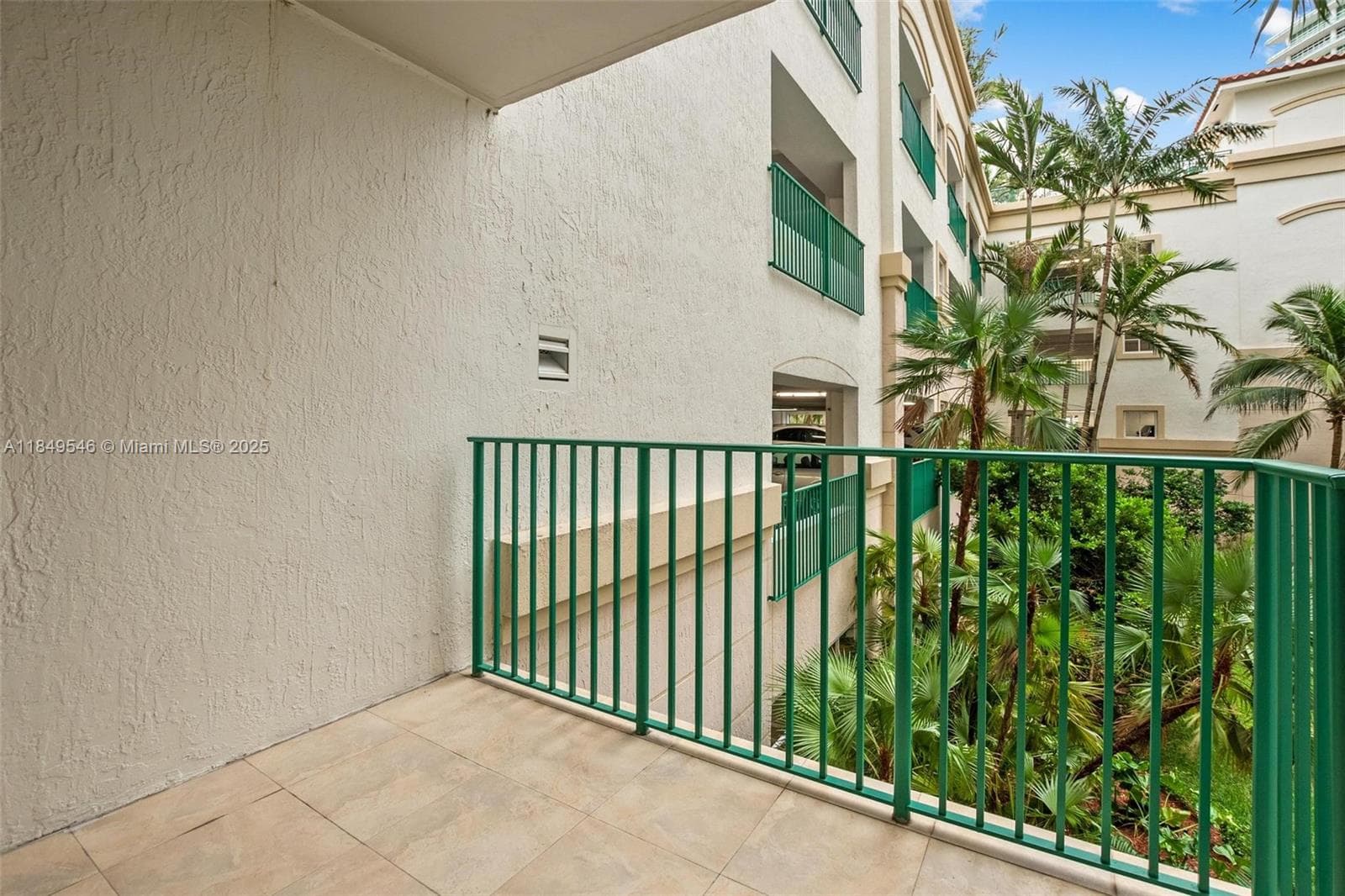 19900 E Country Club Dr # 212, Aventura FL 33180 — 12