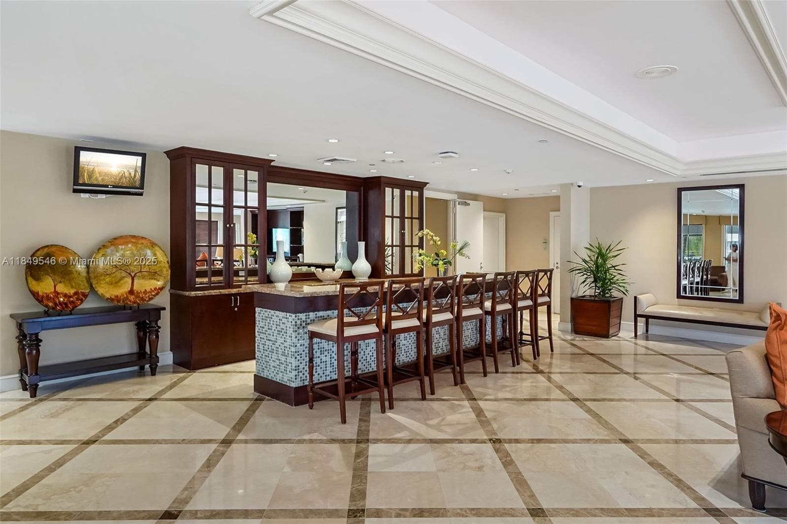 19900 E Country Club Dr # 212, Aventura FL 33180 — 33