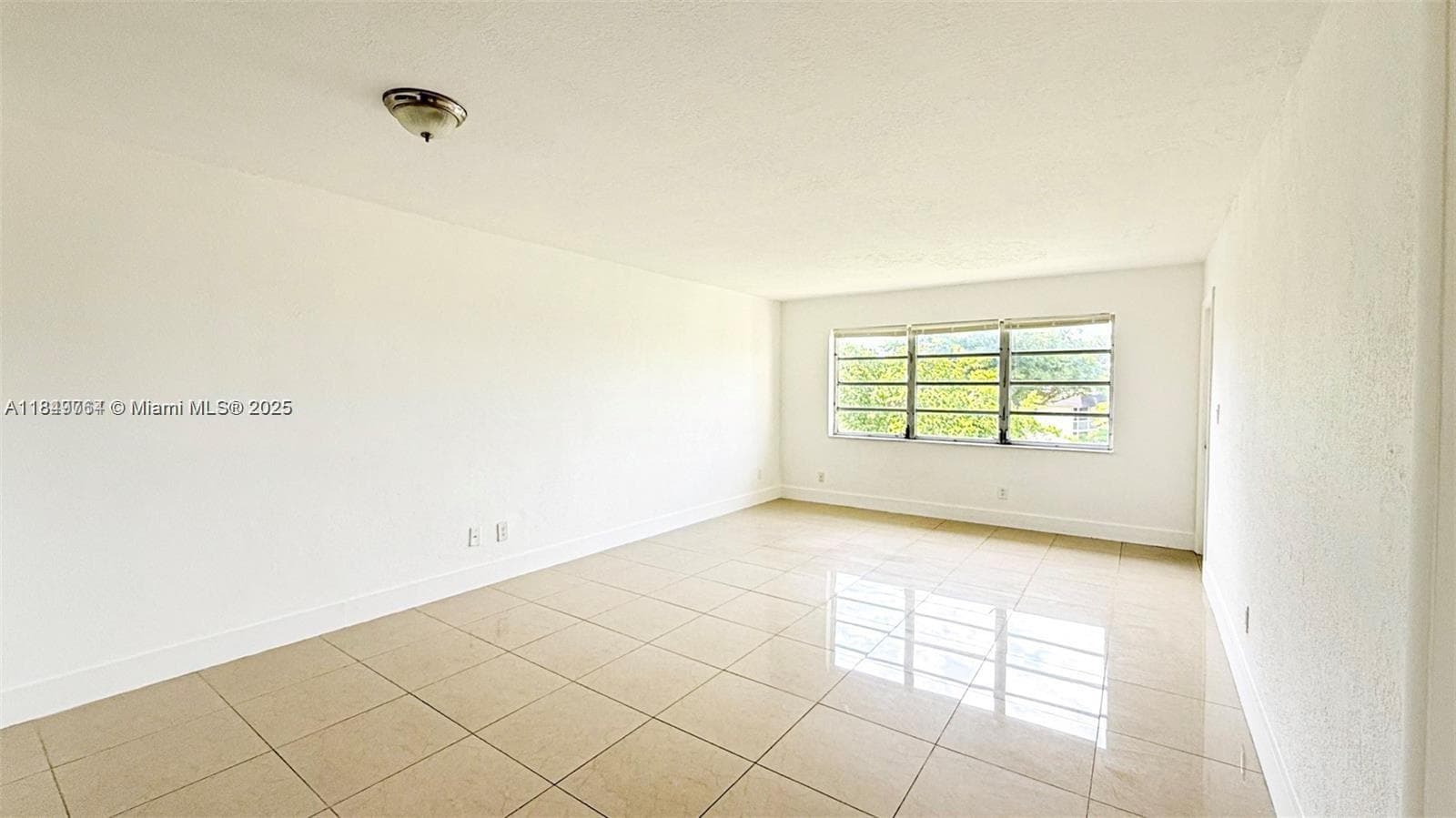 1450 NE 191st St # 404, Miami FL 33179 — 13