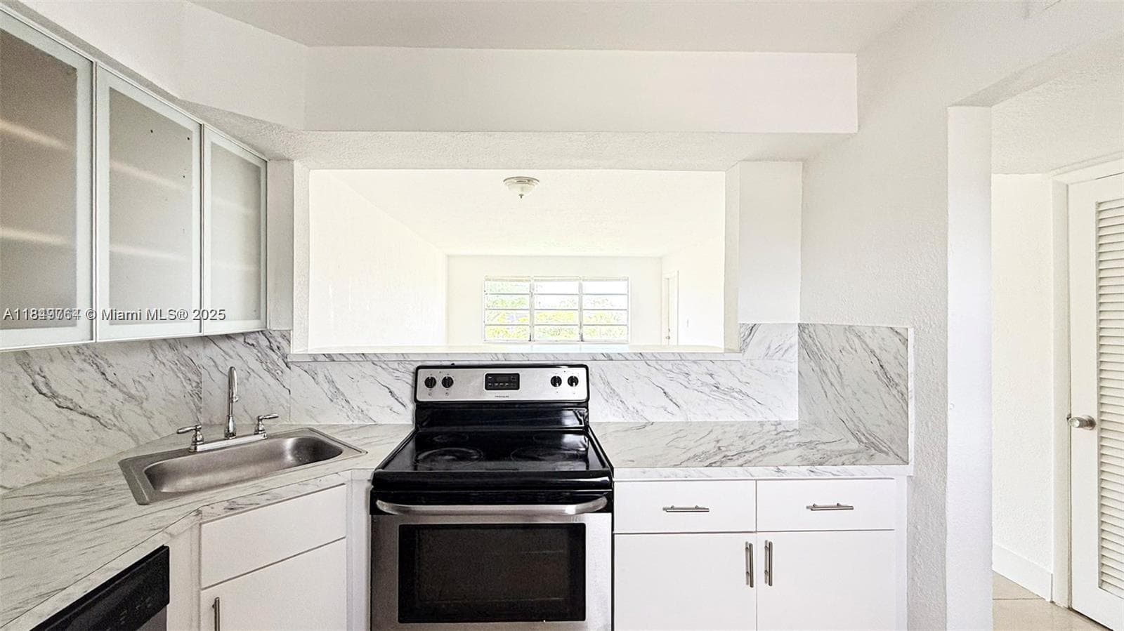 1450 NE 191st St # 404, Miami FL 33179 — 15