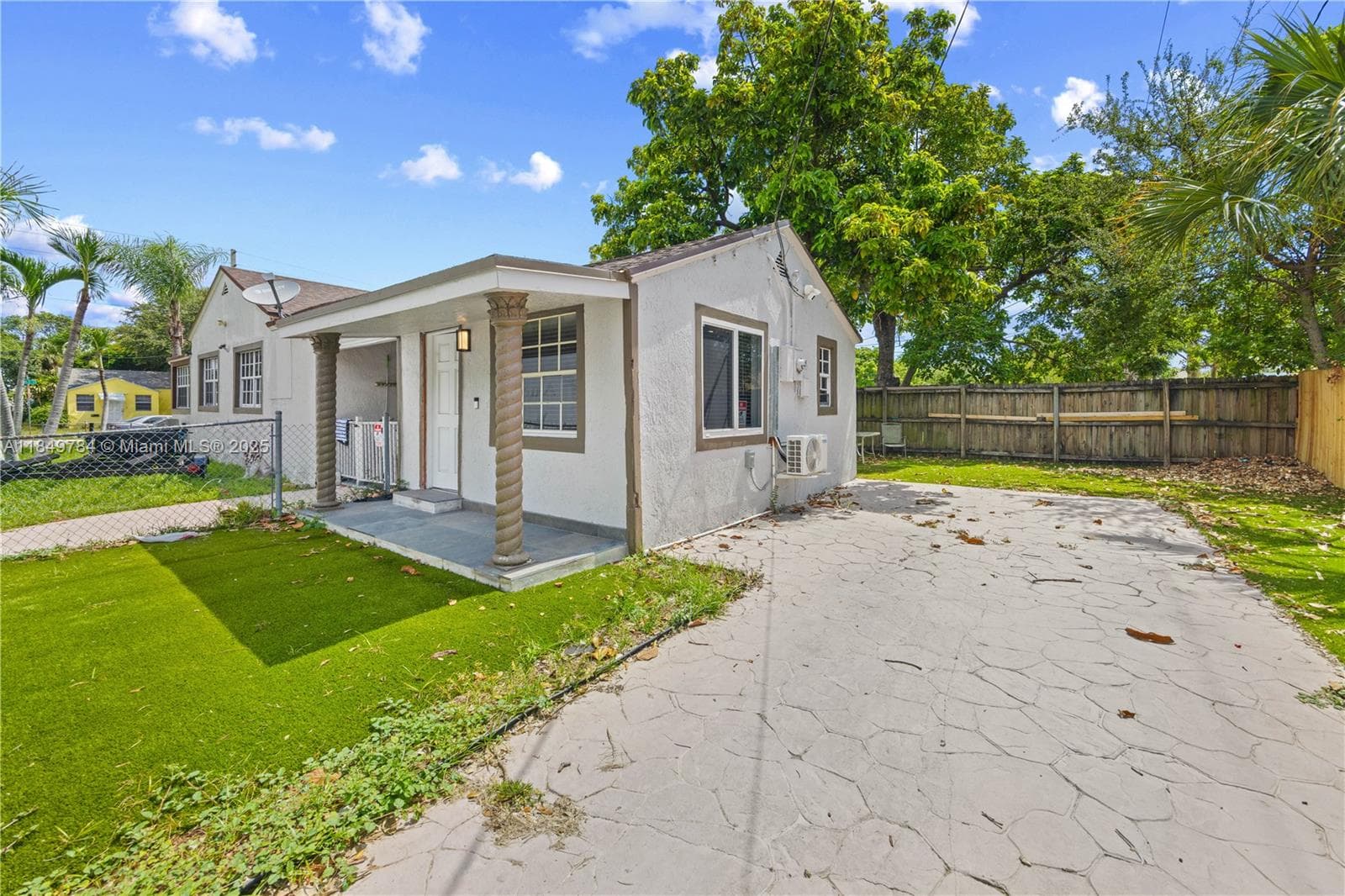 790 NW 63rd St, Miami FL 33150 — 21
