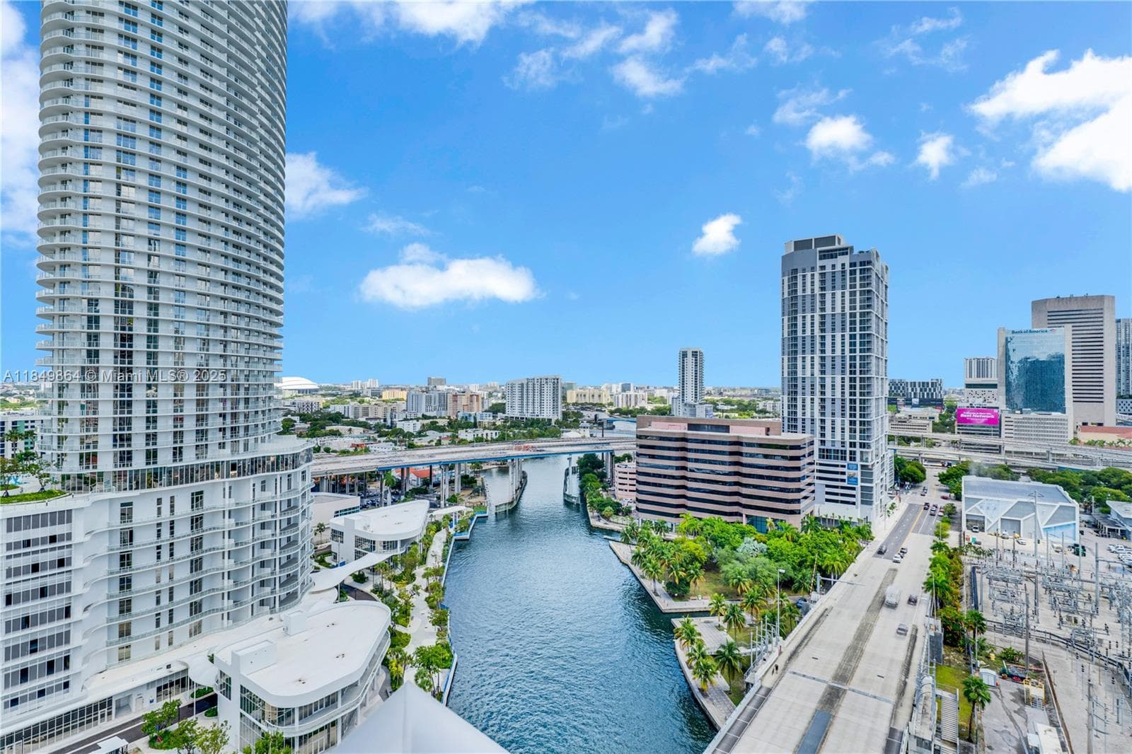 185 SW 7th St # 1901, Miami FL 33130 — 28