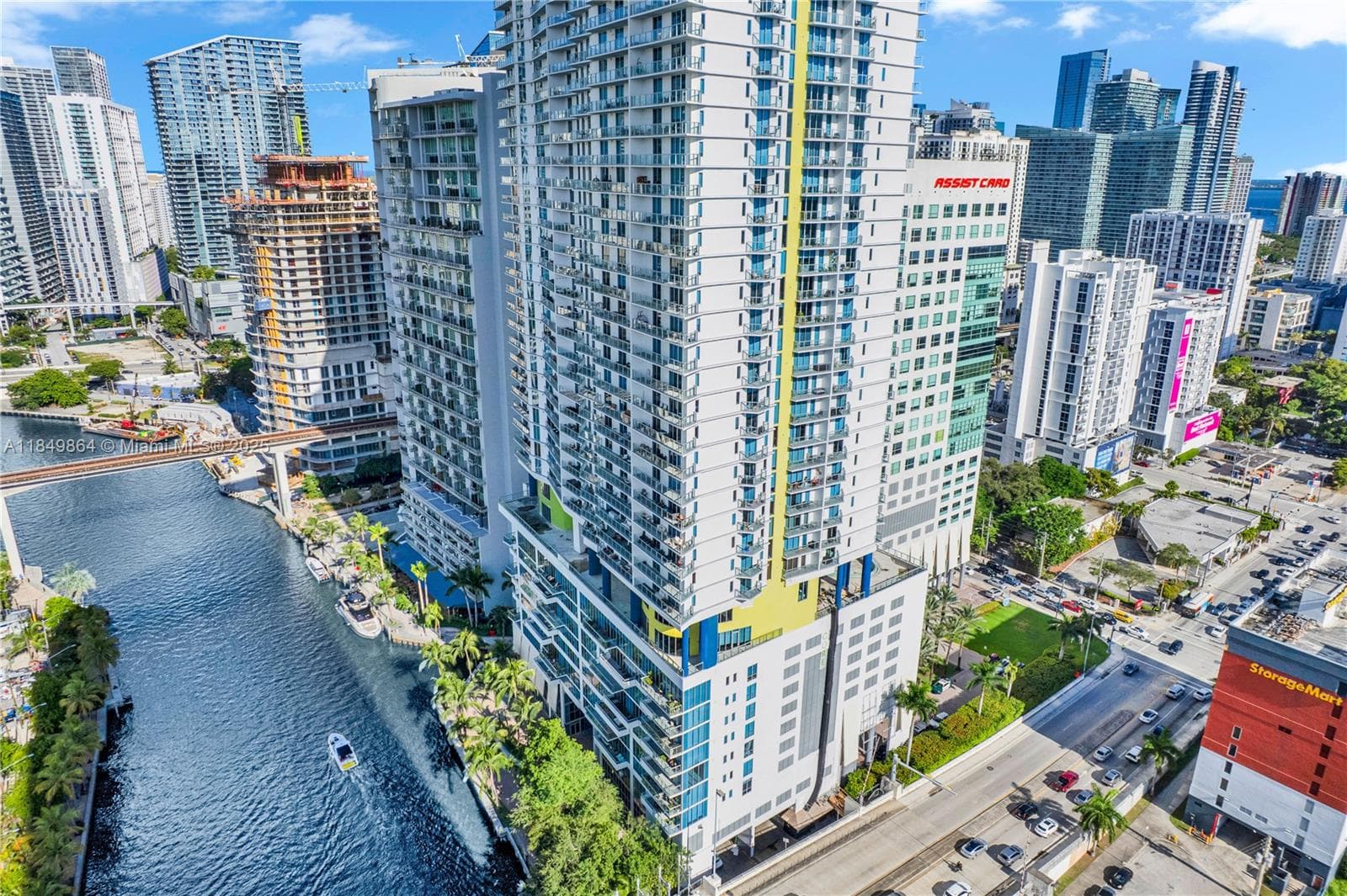 185 SW 7th St # 1901, Miami FL 33130 — 39