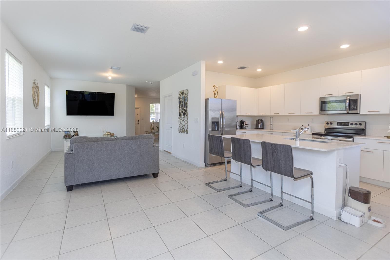 12561 NW 23rd Pl, Miami FL 33167 — 10