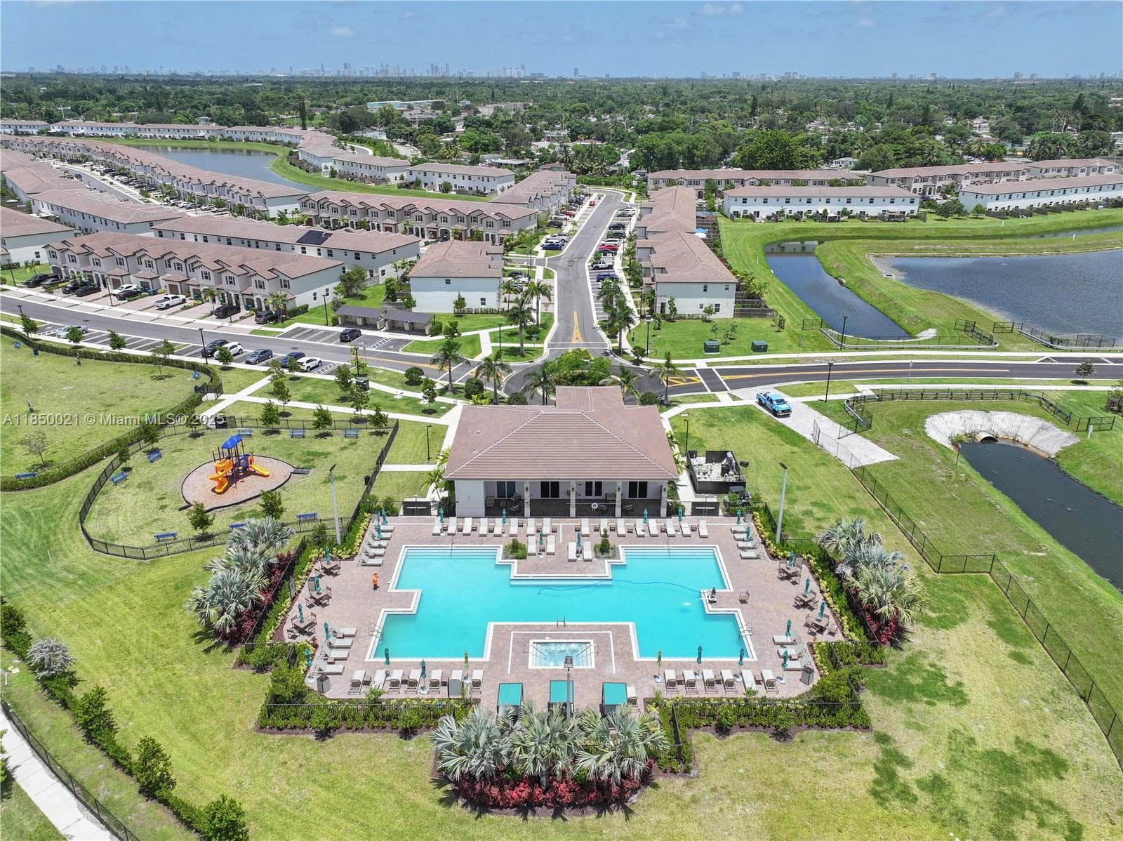 12561 NW 23rd Pl, Miami FL 33167 — 37