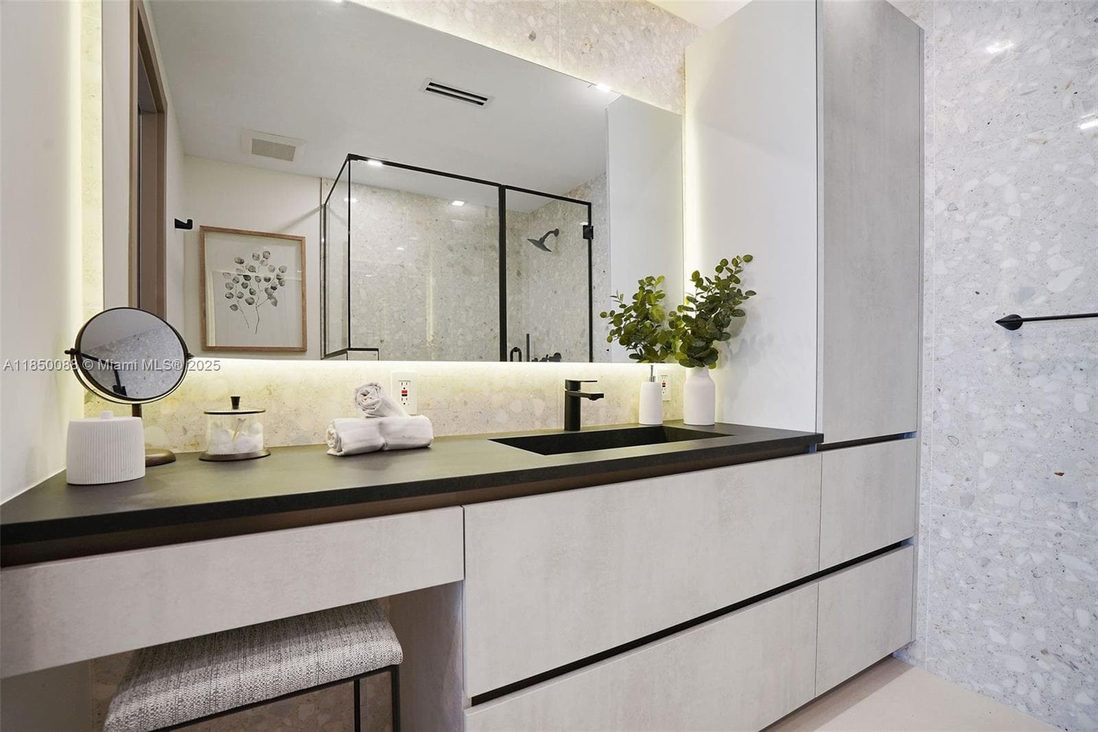 3343 NE 166th St, North Miami Beach FL 33160 — 22