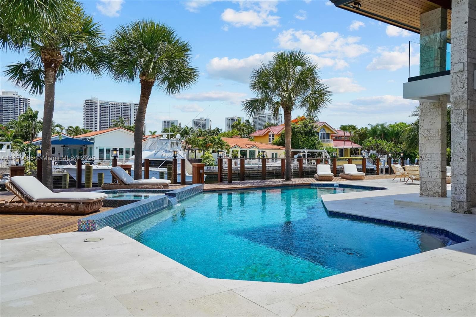 3343 NE 166th St, North Miami Beach FL 33160 — 19