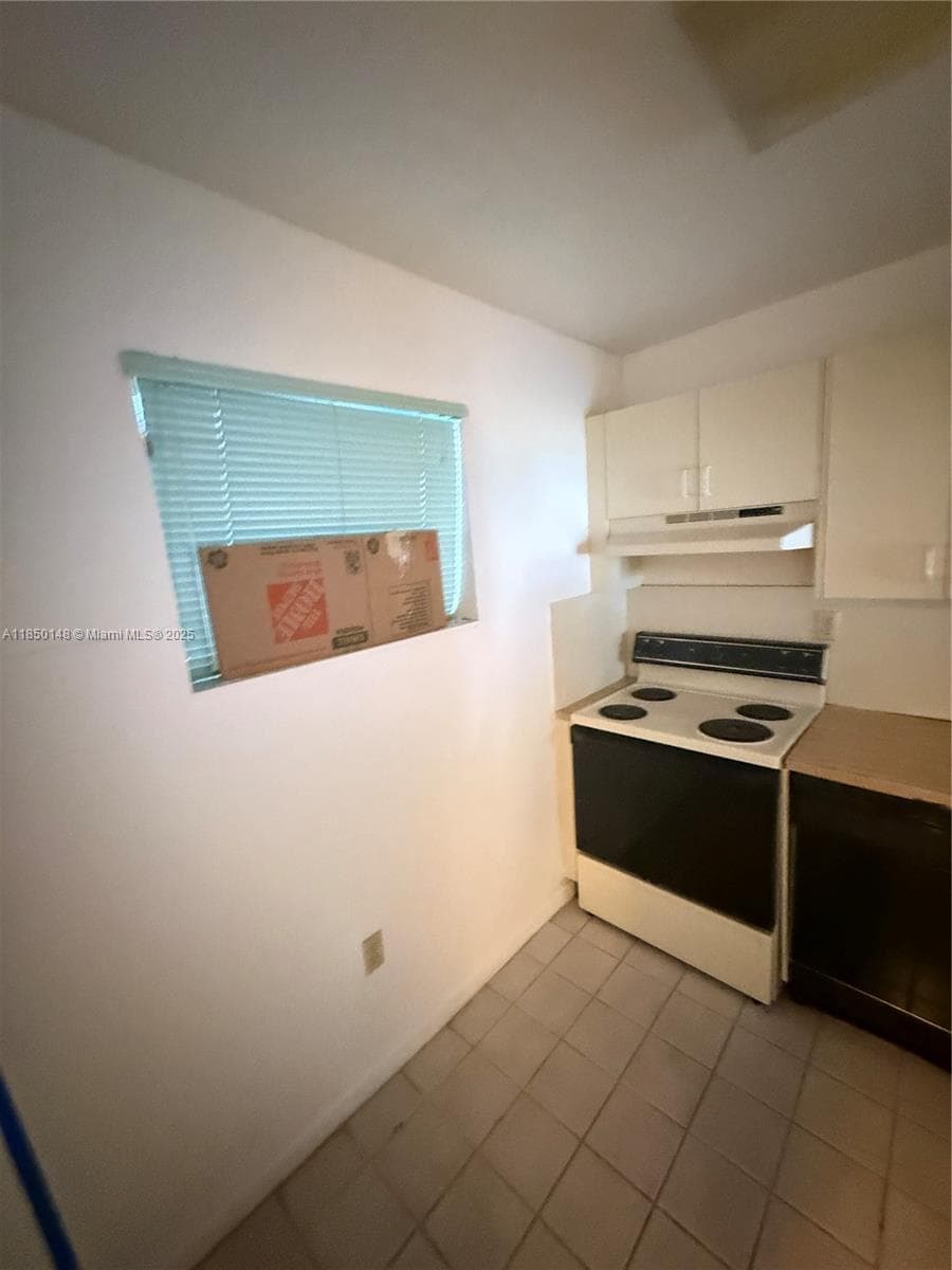 11309 SW 200th St # C213, Miami FL 33157 — 11