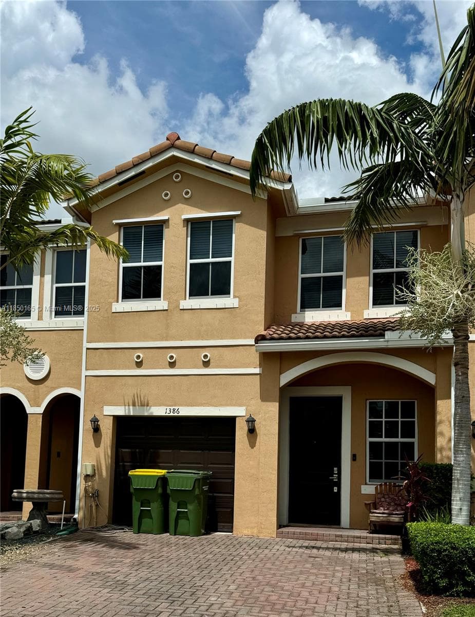 1386 SE 23rd Ter, Homestead FL 33035 — 2
