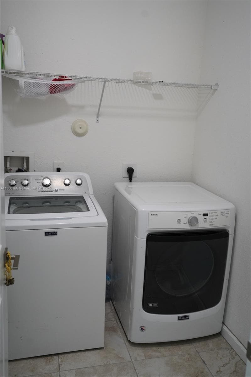 1386 SE 23rd Ter, Homestead FL 33035 — 11